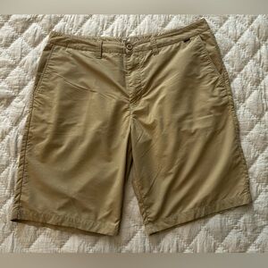Travis Mathew Golf Short - Khaki Tan - Men's Size 38